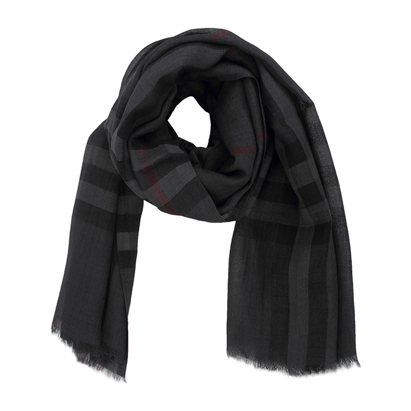 burberry 巴宝莉 黑色经典格纹薄款围巾 3995484
